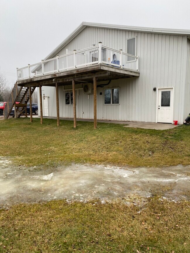 Photo - 2315 Lismore Rd Unit b