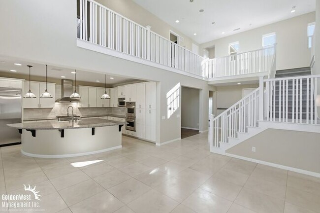 Photo - Beautifully Appointed 5Bdm 4Ba Home Located in San Marcos!