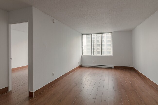 Photo - 2285 Rue St Mathieu Unit 1607
