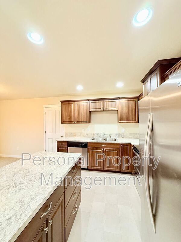 Photo - 6108 NE 71st Ave