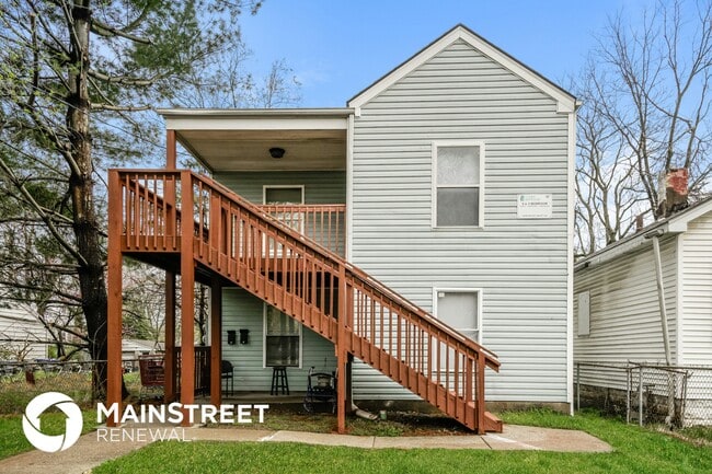 Photo - 2821 Rowan St