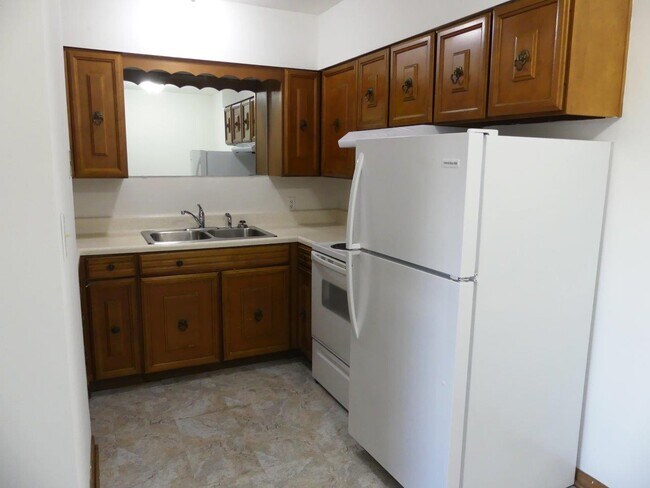 Photo - Winsor Apartments