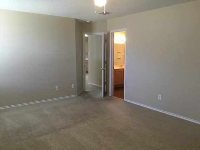 Photo - 16136 Shawnee Trl