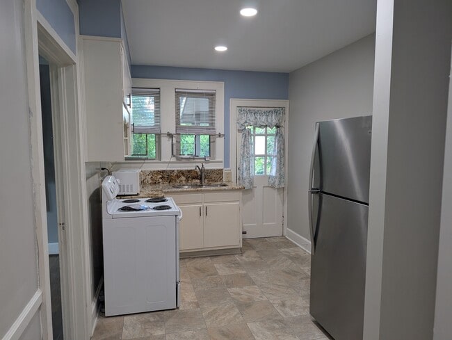 Photo - 2732 Blossom St Unit 2732