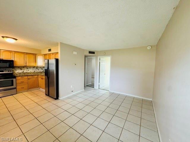 Photo - 3325 Arpt Rd S