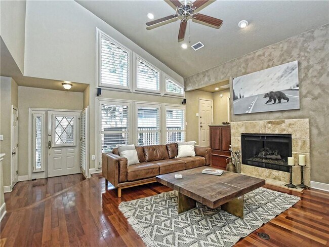 Photo - 8123 Forest Mesa Dr