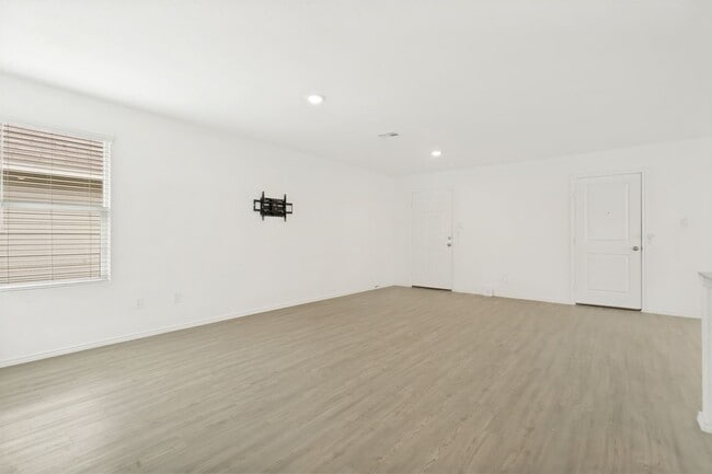 Photo - Modern 4-Bedroom Home Near Lackland AFB