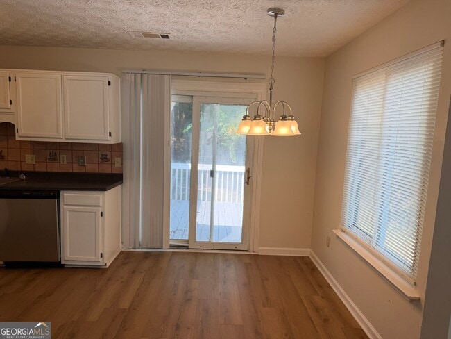 Photo - 1819 Cres Hill Dr NW