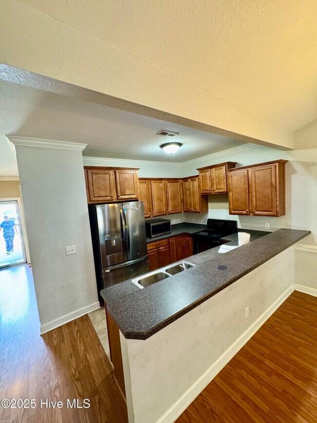 Photo - 1951 Cambria Dr