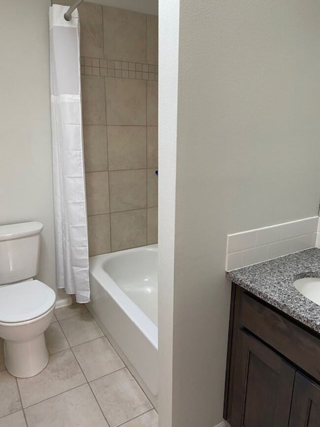 Photo - ALL PROSPECTIVE TENANTS MUST SUBMIT A $58 ...