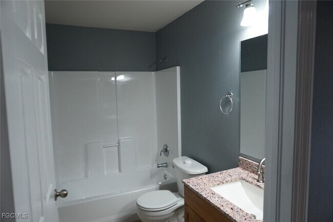 Photo - 2609 25th St SW
