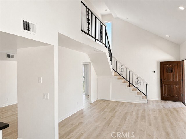 6039 Golden West Ave