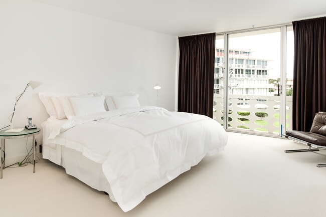 Photo - 100 Sunrise Ave