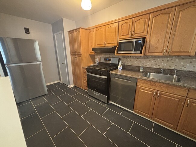 Building Photo - 3 bedrooms with a finished basement