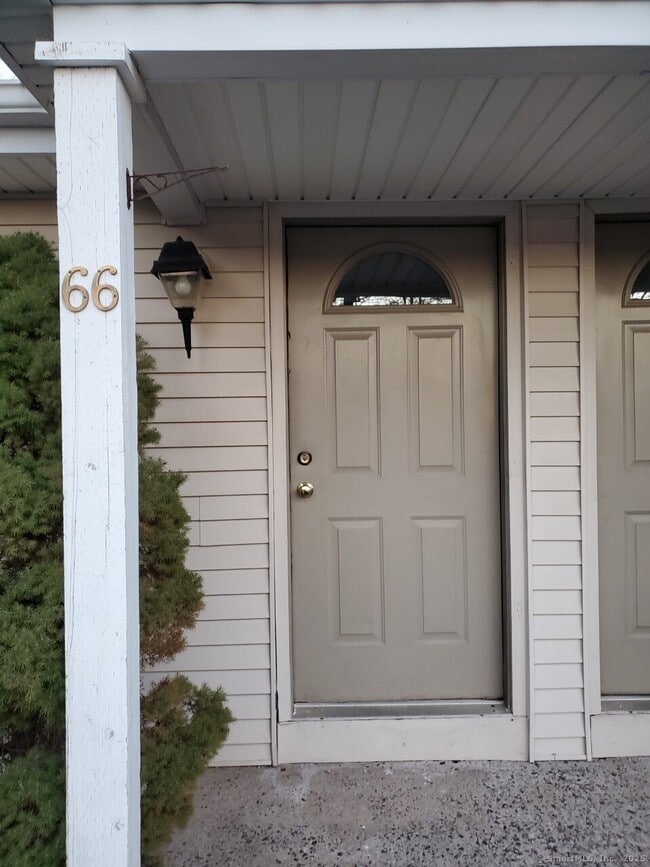 Photo - 50 Country Club Rd Condo Unit 66