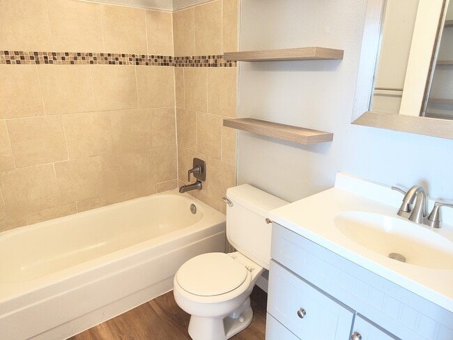 Bathroom 1. Upper level. - 10856 Bayfield Way