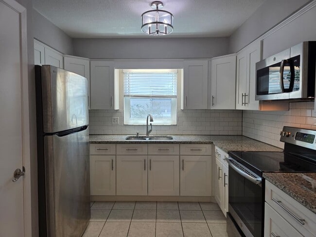 Photo - 2 Bedroom 1.5 Bath in the Desirable Disston Heights Neighborhood