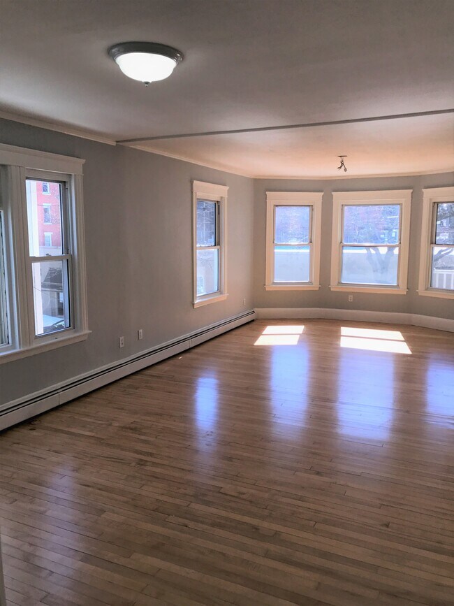 gleaming hardwood floors - 111 Grant St. Unit #2