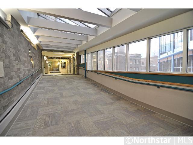 Skyway Access - 433 S 7th St Unit 1913