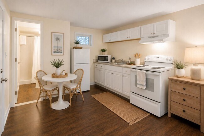 Photo - 2020 Hawthorne St Unit B