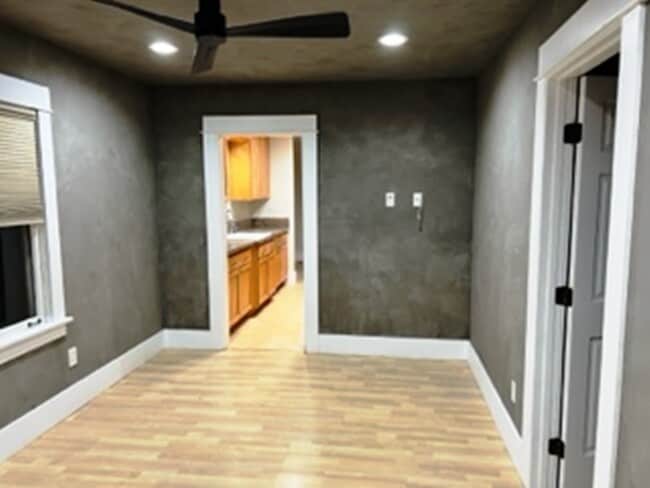 Livingroom front door view - 15247 Chatsworth St