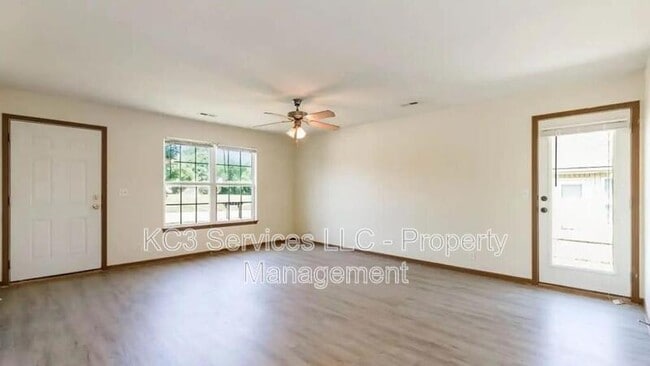 Photo - 307 Dauphine St