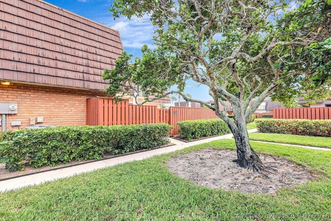 Photo - 2332 23rd Ct