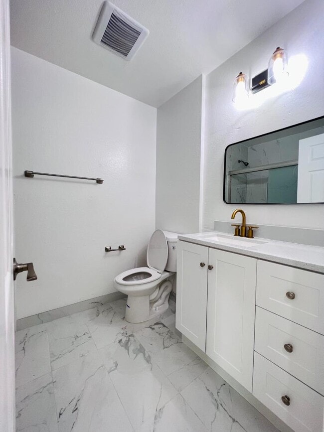 414 91st St Condo Condo for Rent in Daly City, CA