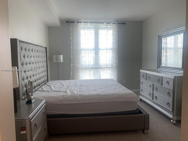 Photo - 480 Hibiscus St Unit 325