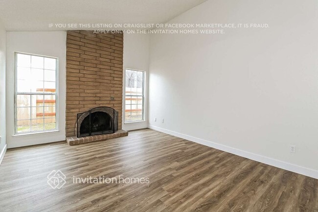 Photo - 3209 Hogarth Dr