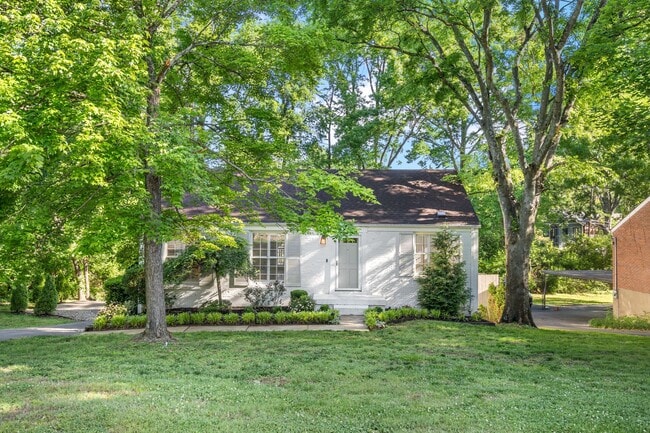 Photo - 702 Canebrake Dr