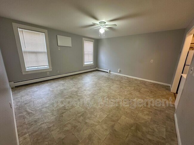 Photo - 273 Baldwin Hill Rd Unit 2B