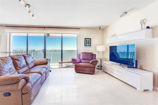 Photo - 11111 Biscayne Blvd Unit 18E