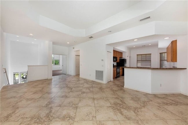 Photo - 3569 SW Sawgrass Villas Dr Unidad Townhome 1C