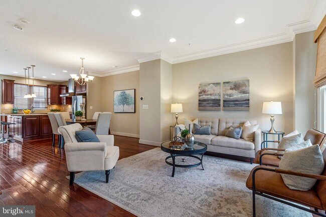 Photo - 4531 Westhall Dr