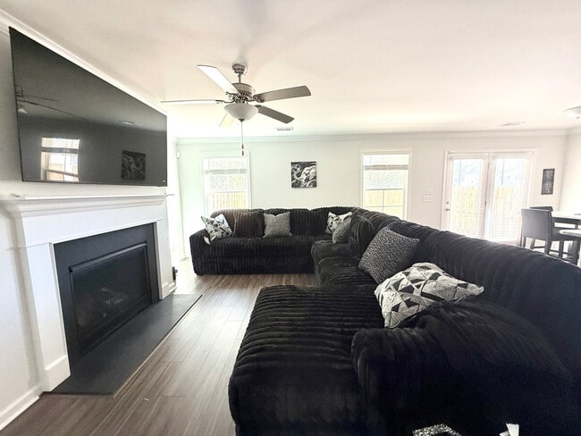 Photo - 2794 Prince Charles Ct Unit ID1339900P