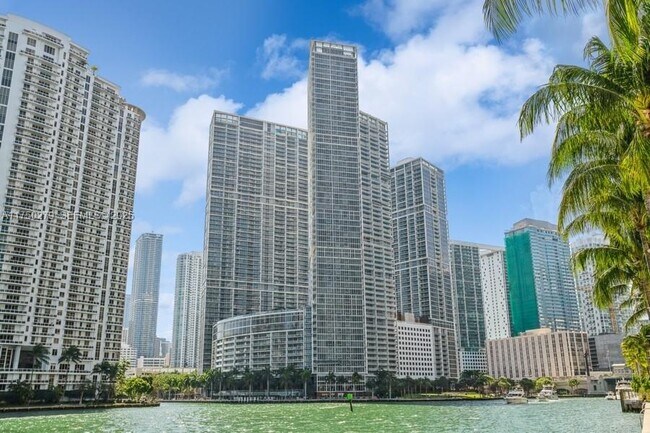 Building Photo - 485 Brickell Ave Unit 3704