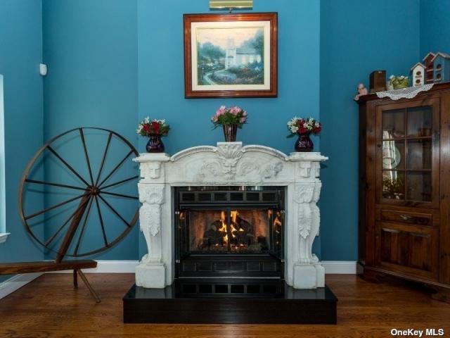 Photo - 6 bedroom in Centerport NY 11721