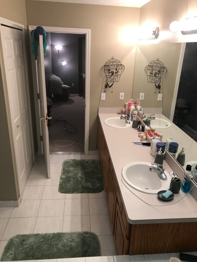 Photo - 35957 St Clair Dr
