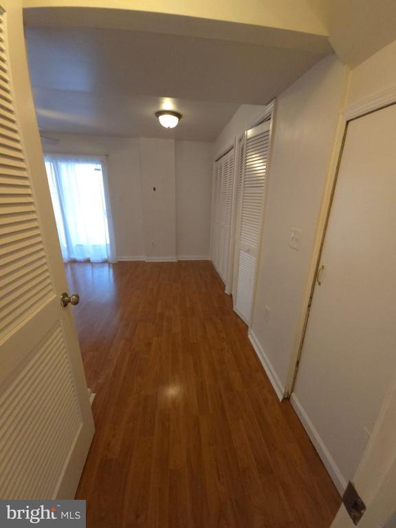 Photo - 4703 Colonnade Way