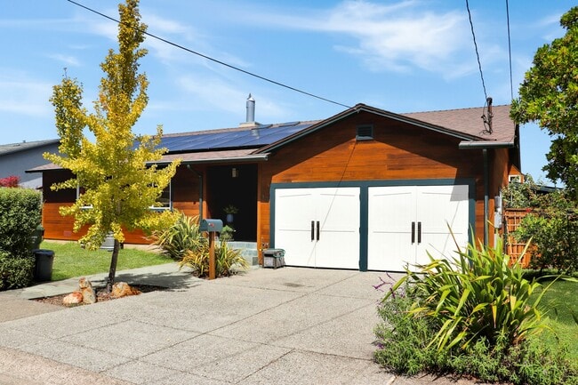 14 Blue Rock Ct