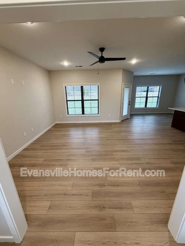 Photo - 3545 Sand Dr