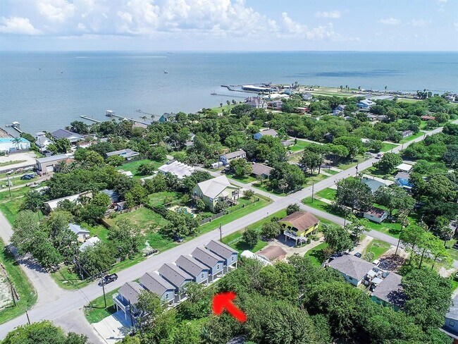 Photo - 203 6th St Unit D