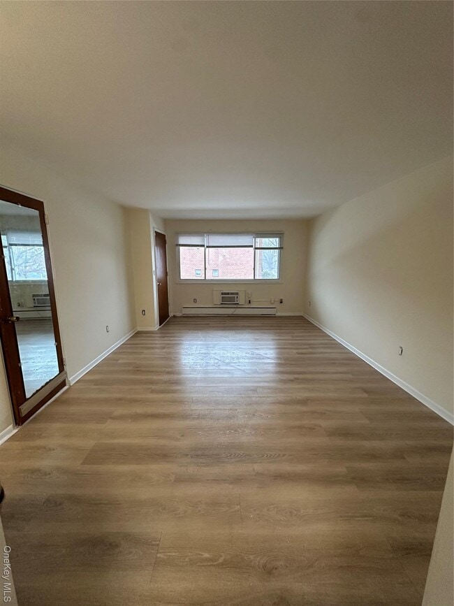 Photo - 36 S Middletown Rd Unit 3