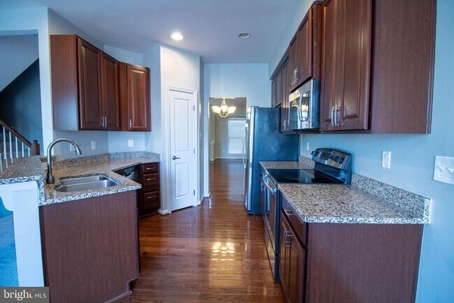 Photo - 143 Margaretta Dr