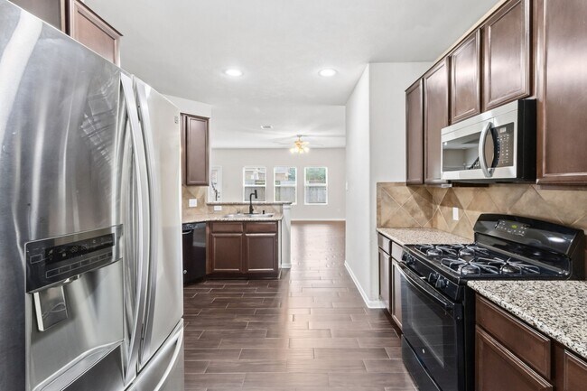 Photo - 18715 Windy Stone Dr