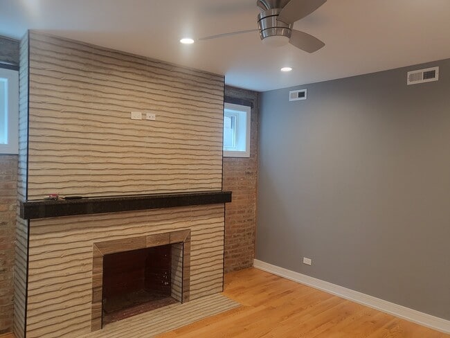 Photo - 6208 S Rhodes Ave Unit 1