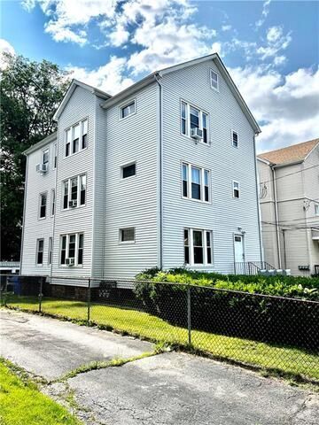 Building Photo - 67 Brooklawn St Rental