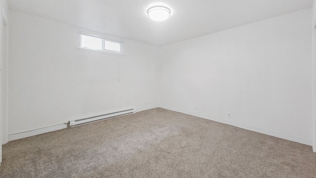 Photo - 35th Ave Unit 2