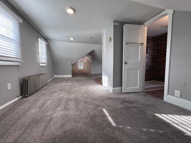 Photo - 202 N 5th St Unit 3rd FL Studio White 16